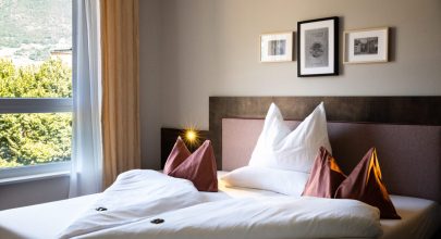 City_Hotel_Merano_Suite_Lifestyle_Schlafzimmer_BeatricePilotto_3T1A1847
